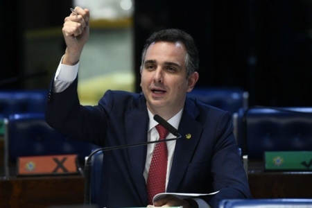 O democrata Rodrigo Pacheco é eleito o novo presidente do Senado
