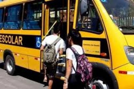 Acordo com os municípios beneficia gestão do transporte escolar